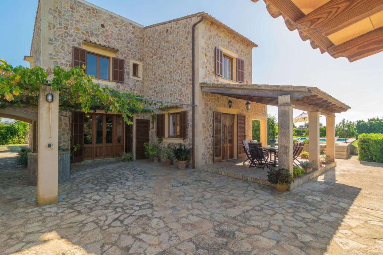 Villa Tut